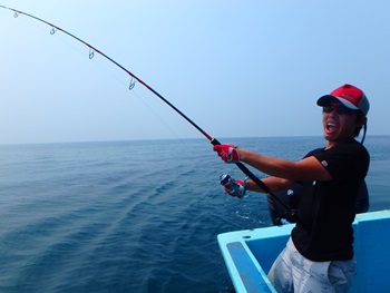 ロンピンセイルフィッシングツアー　海外釣り専門旅行会社ビックトラウト